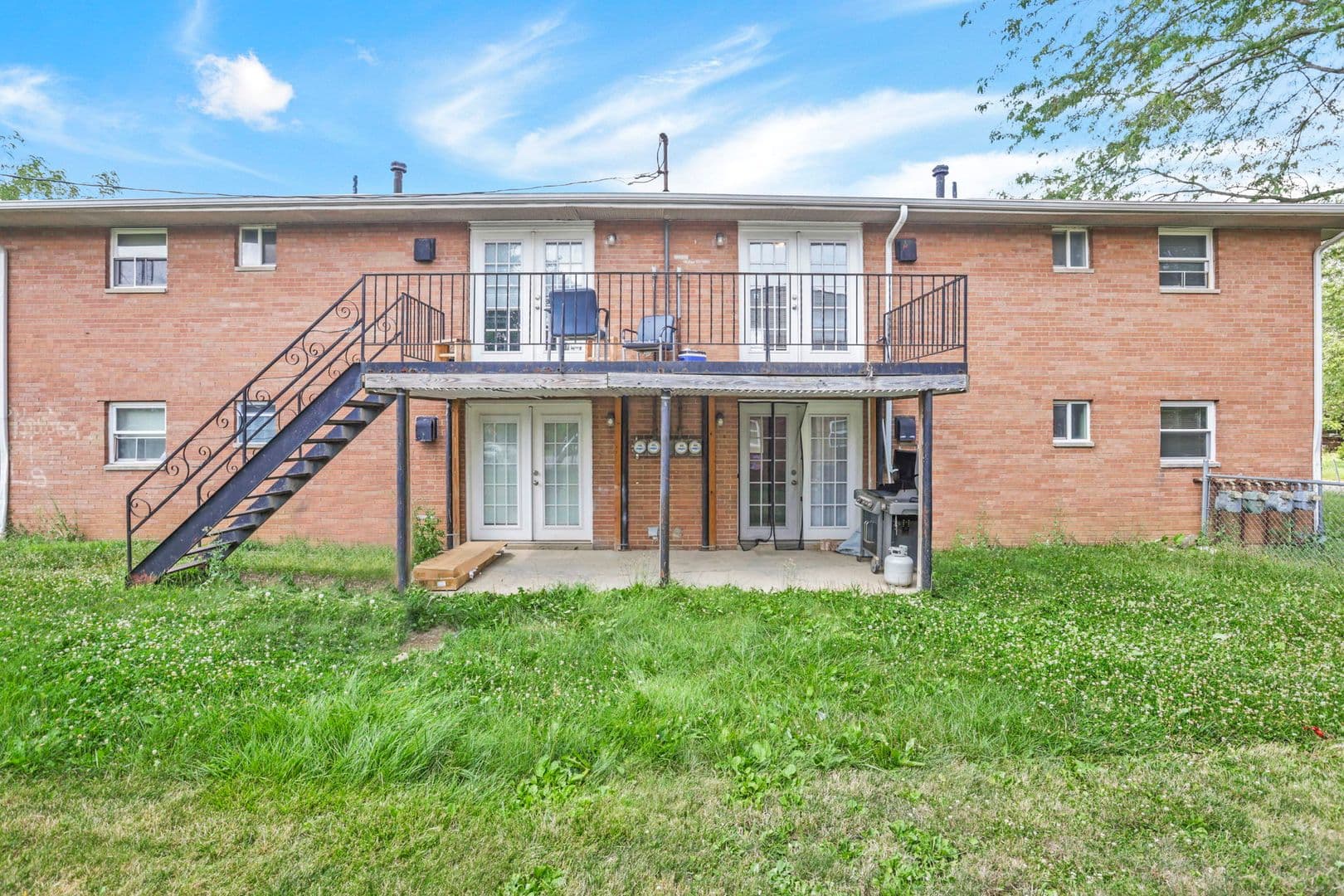 Columbus Apartment: 861 Kingsford Rd