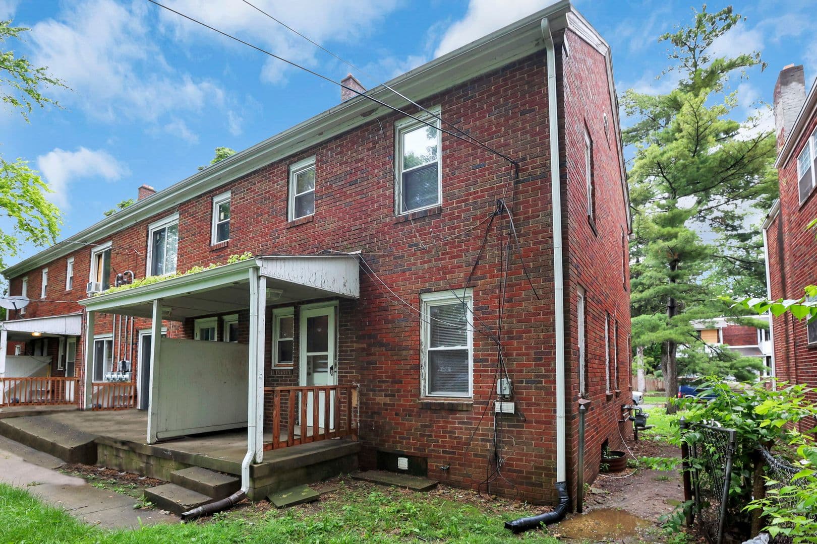 Columbus Apartment: 47-53 S Burgess Ave
