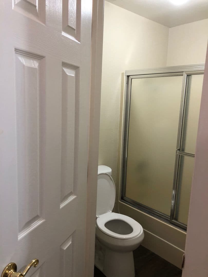 Vancouver Apartment: 7300 NE 16th Avenue
