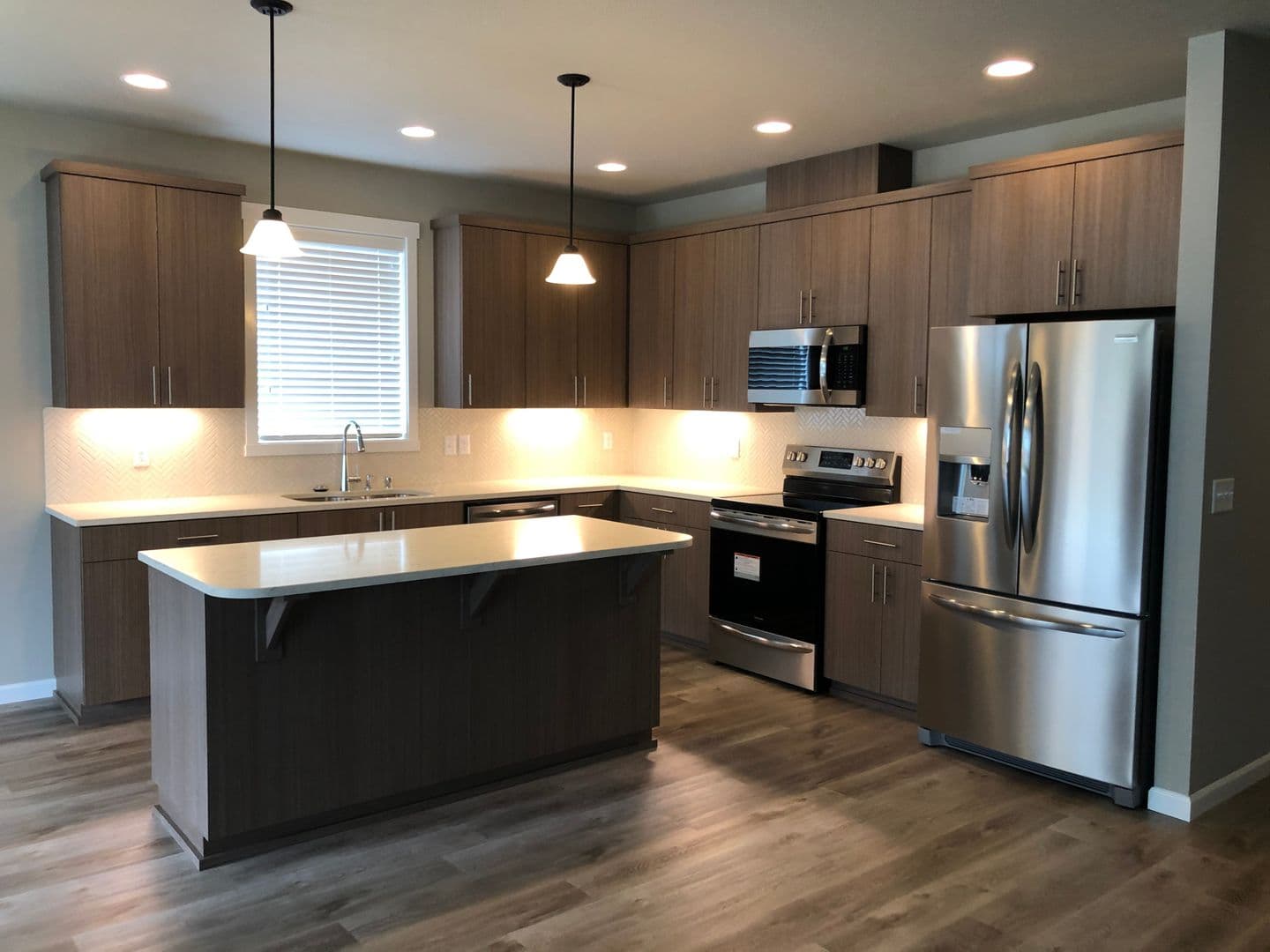 Vancouver House: 10519 NE 103rd Ct
