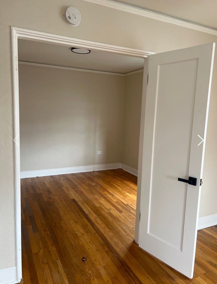Vancouver Apartment: 2214 Broadway