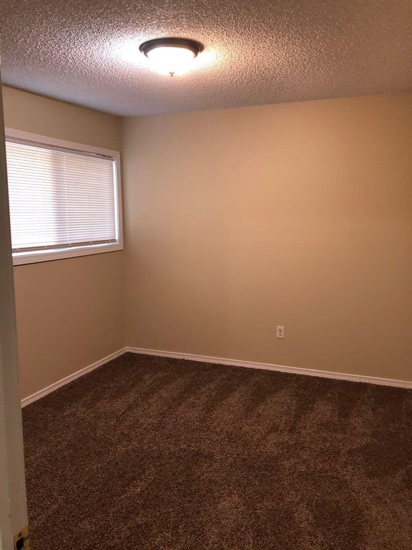 Vancouver Apartment: 7300 NE 16th Avenue