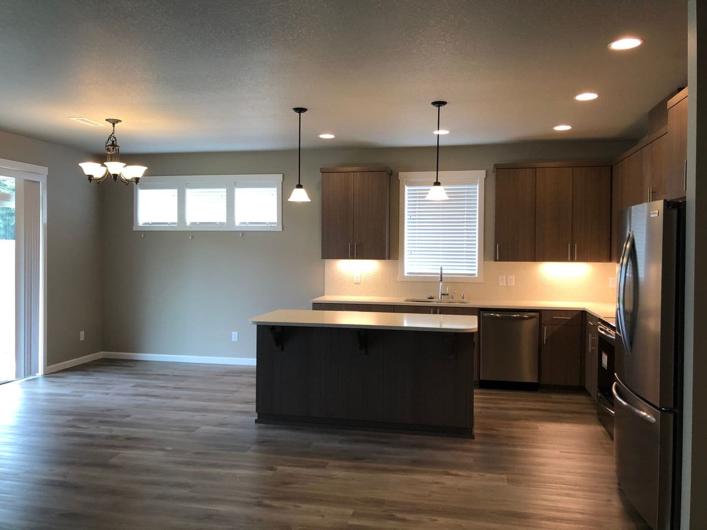 Vancouver House: 10519 NE 103rd Ct