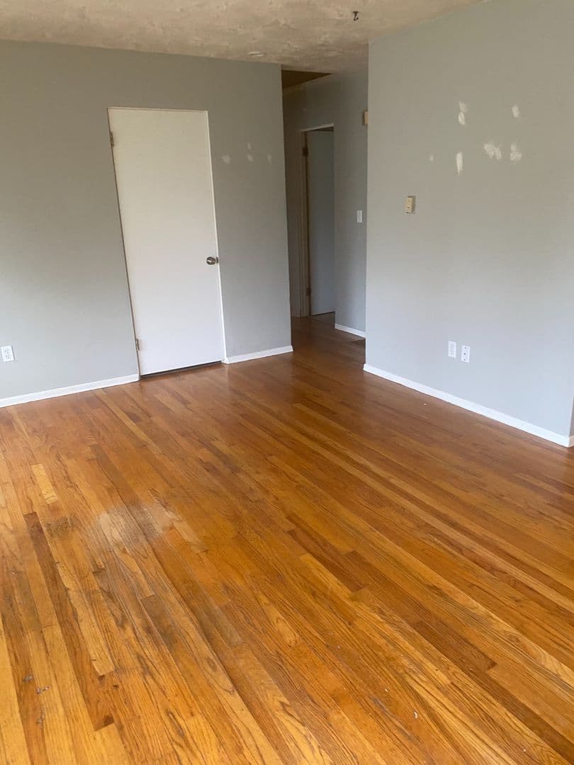 Vancouver Apartment: 3008-3018 Harney St.