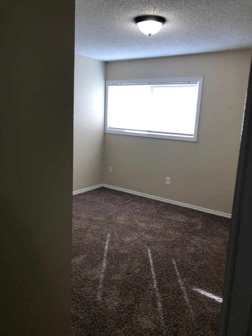 Vancouver Apartment: 7300 NE 16th Avenue