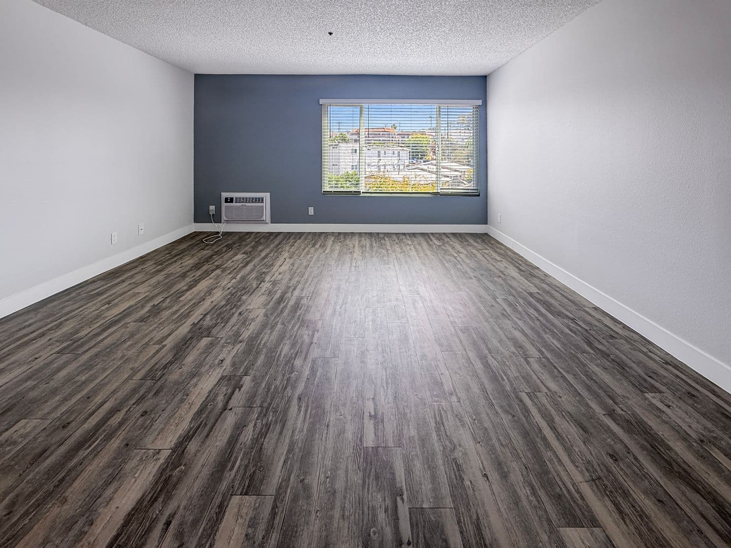 San Diego Apartment: 3810 Wabash Ave
