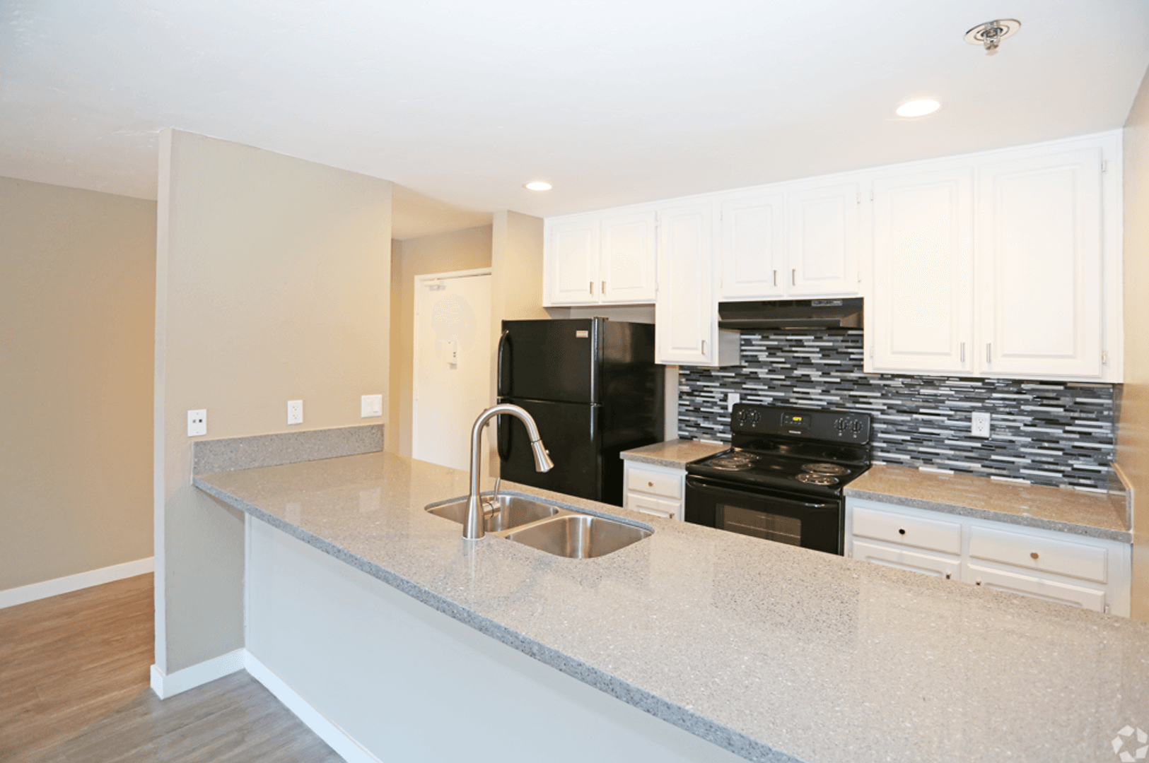 San Diego Apartment: 3810 Wabash Ave