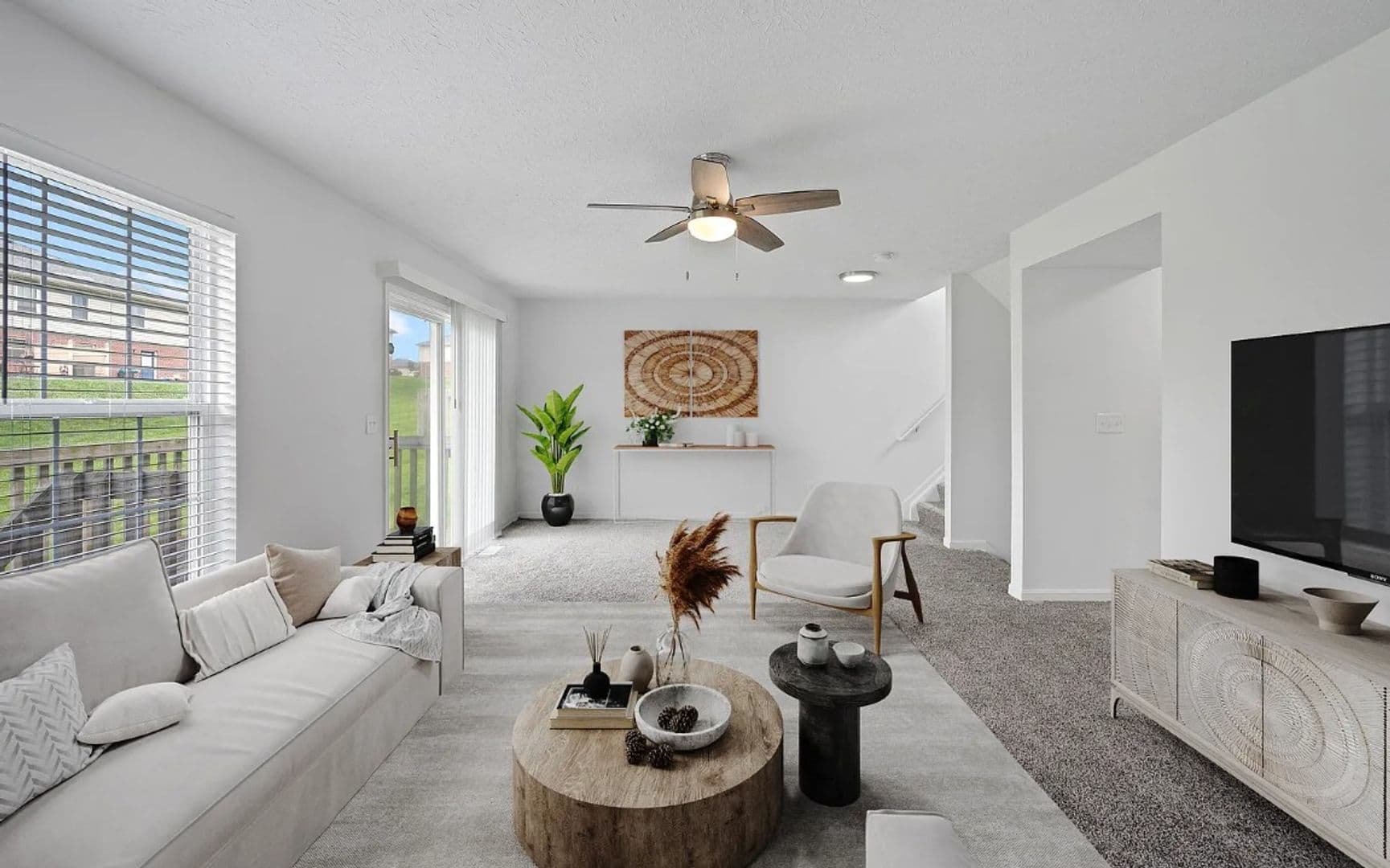 Florence Apartment: 71 Deer Haven Ct