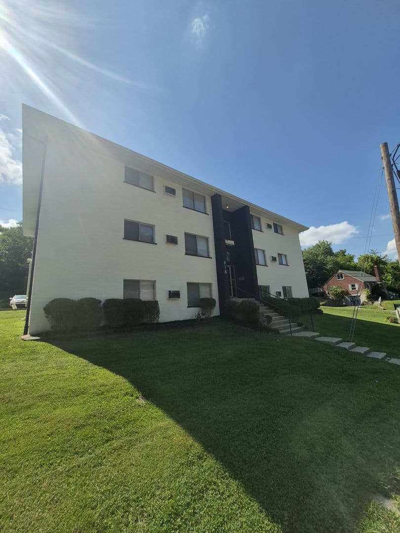 Fort Wright Apartment: 922 Highland Ave