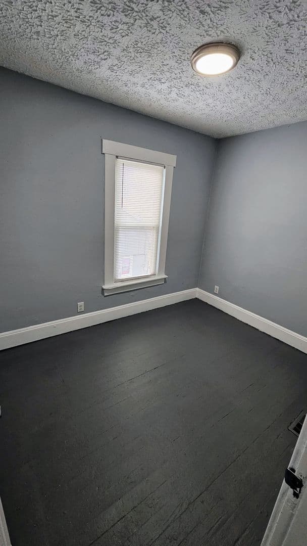 Columbus Apartment: 258-260 South Souder Ave.