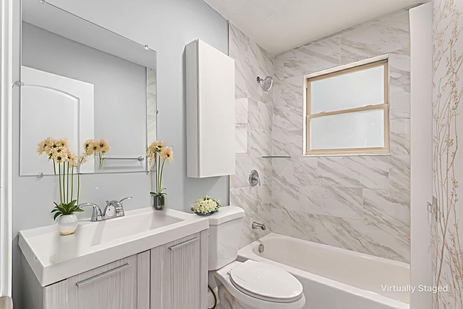 Columbus Apartment: 1580 East Mound Street