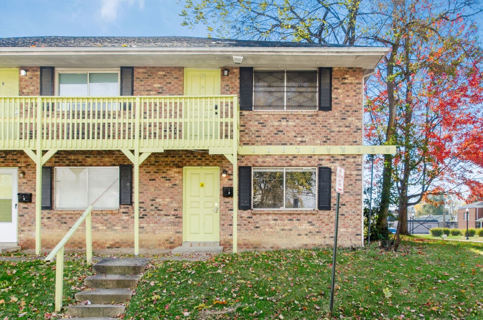 Columbus Apartment: 2888 Cleveland Ave