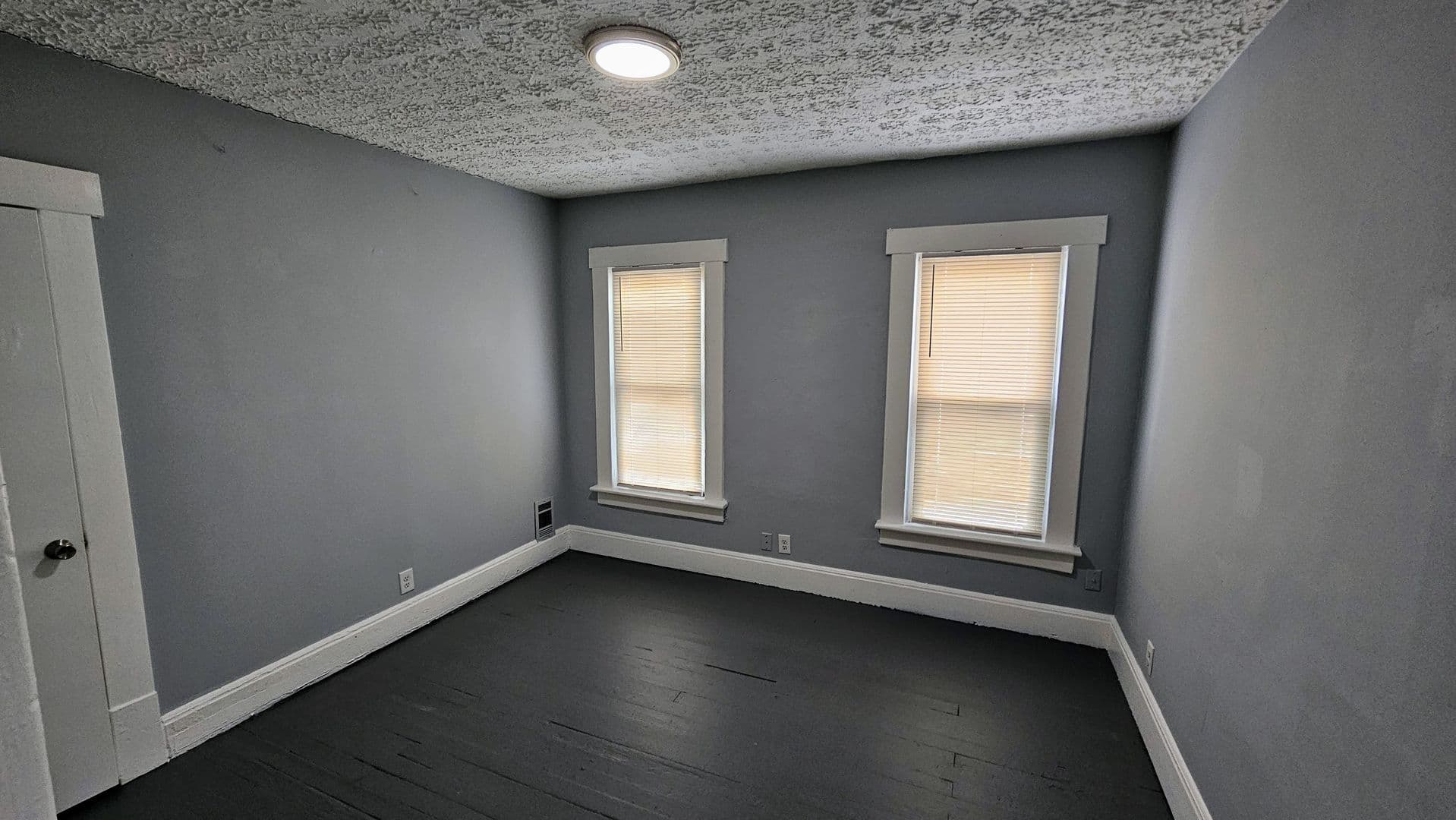 Columbus Apartment: 258-260 South Souder Ave.