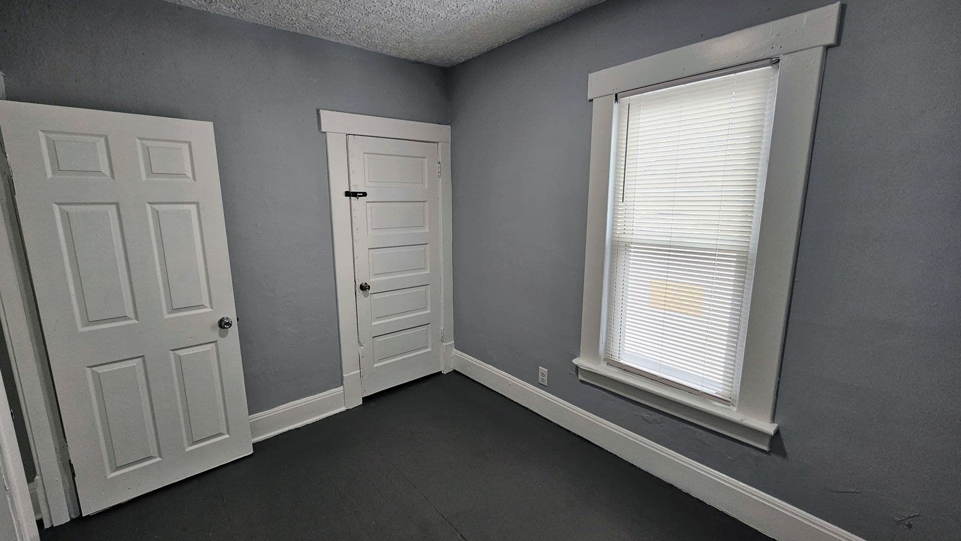 Columbus Apartment: 258-260 South Souder Ave.