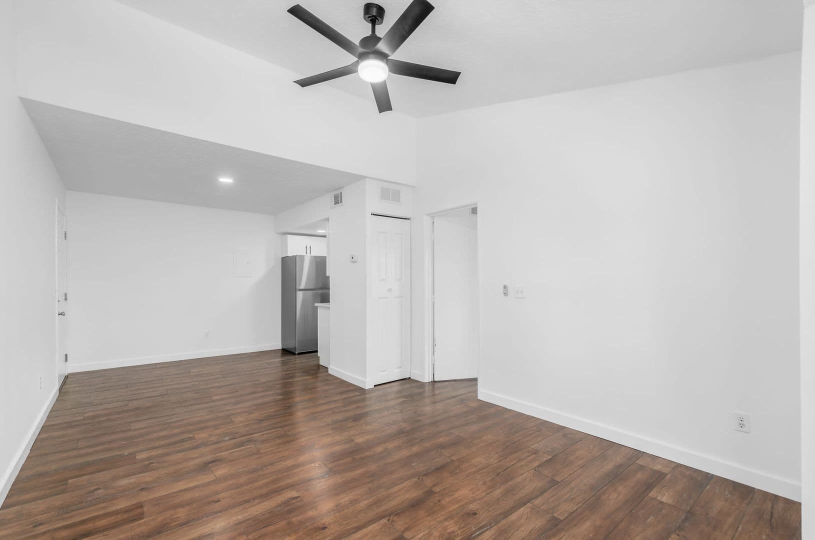 Columbus Apartment: 45 Governor Pl - 12