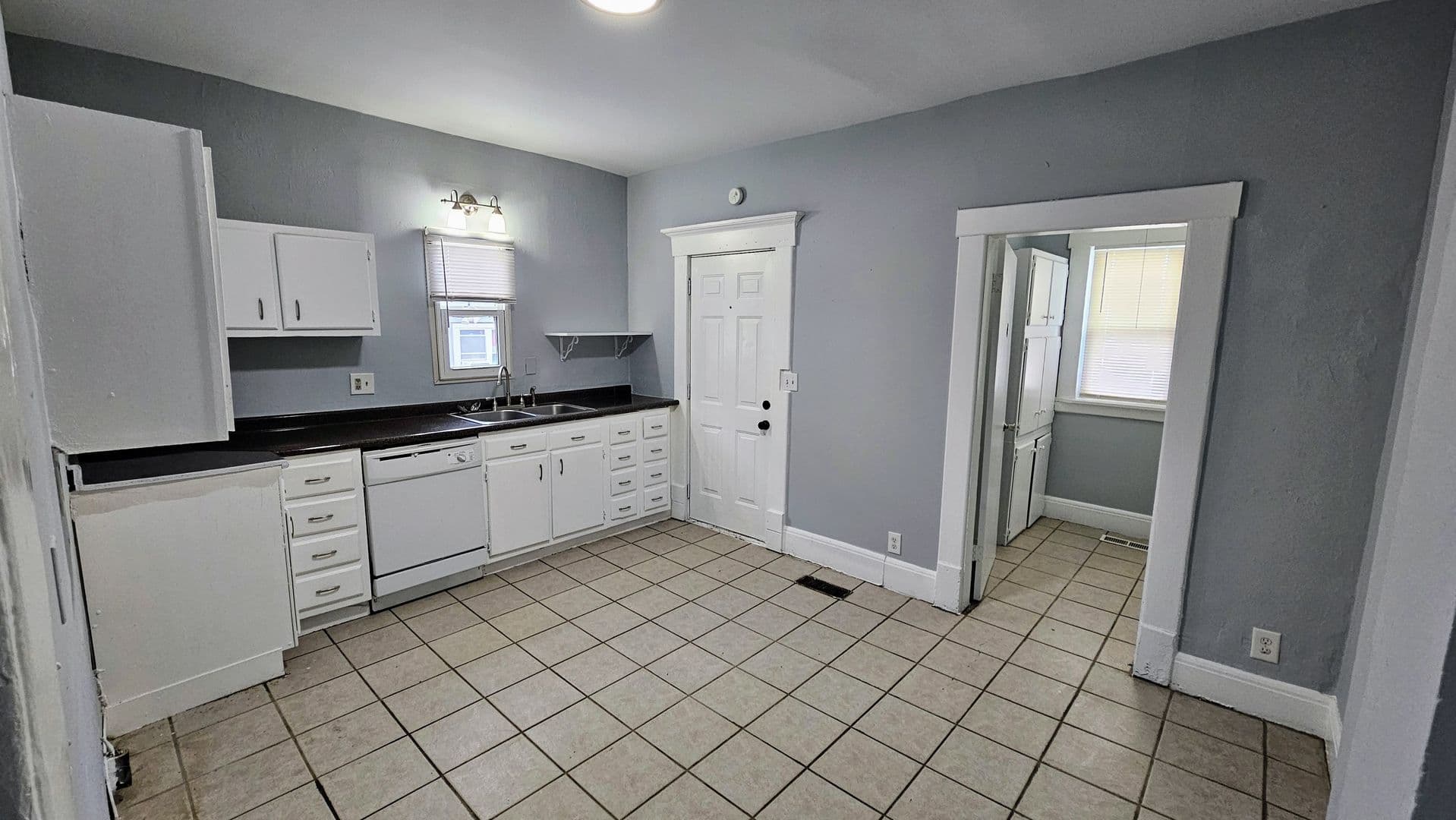 Columbus Apartment: 258-260 South Souder Ave.