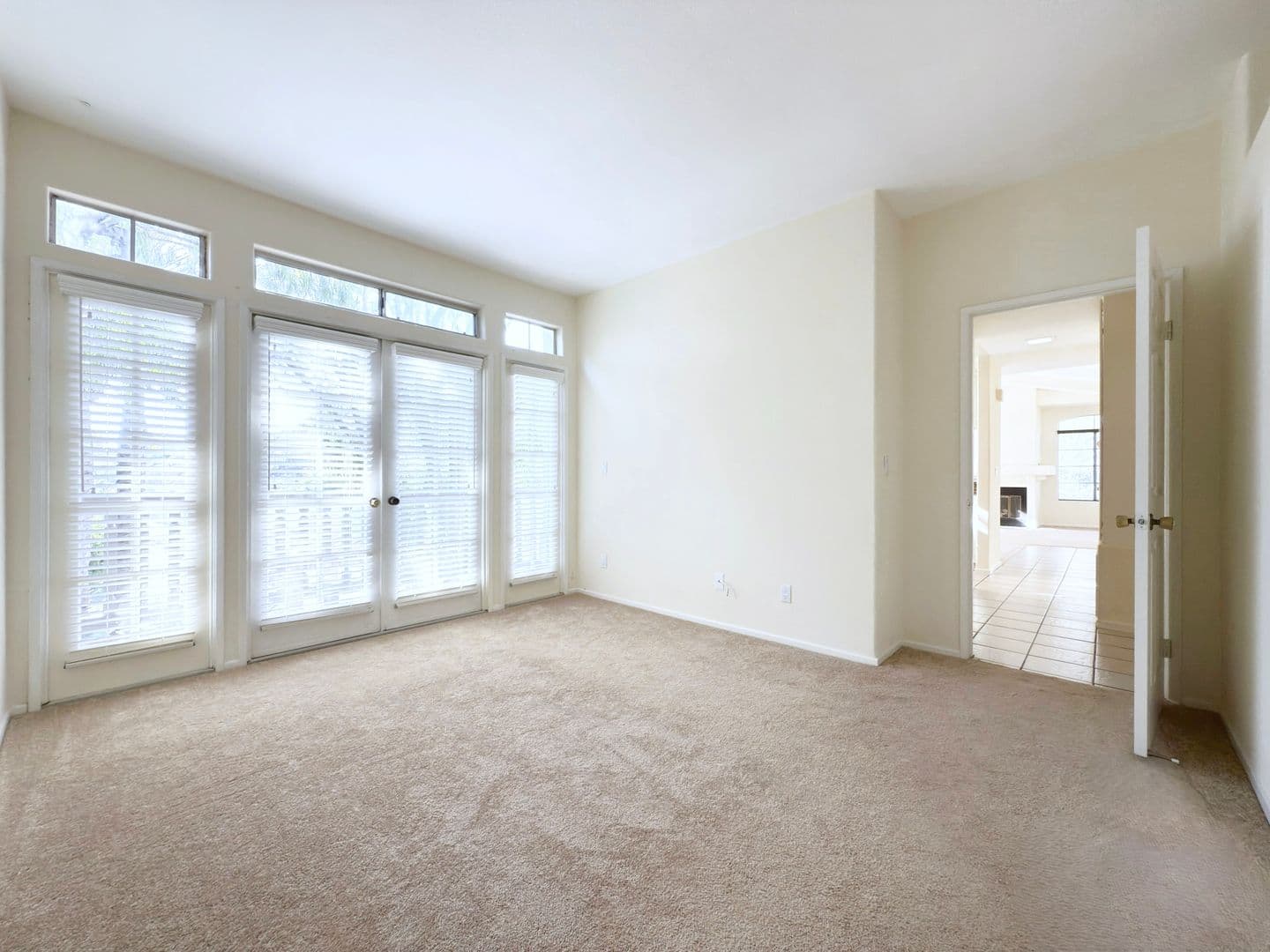 Oceanside Condo: 3436 Cameo Dr. Unit 72