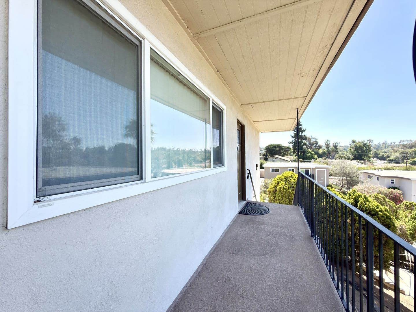 Vista Apartment: 259 Alestar Street