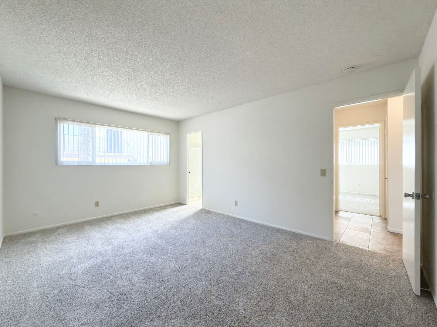 Vista Apartment: 259 Alestar Street