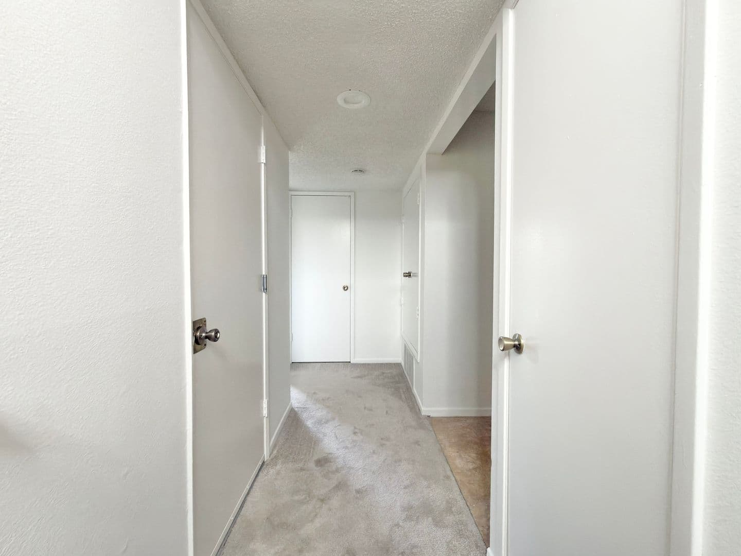 Carlsbad Townhome: 2941 Corte Diana