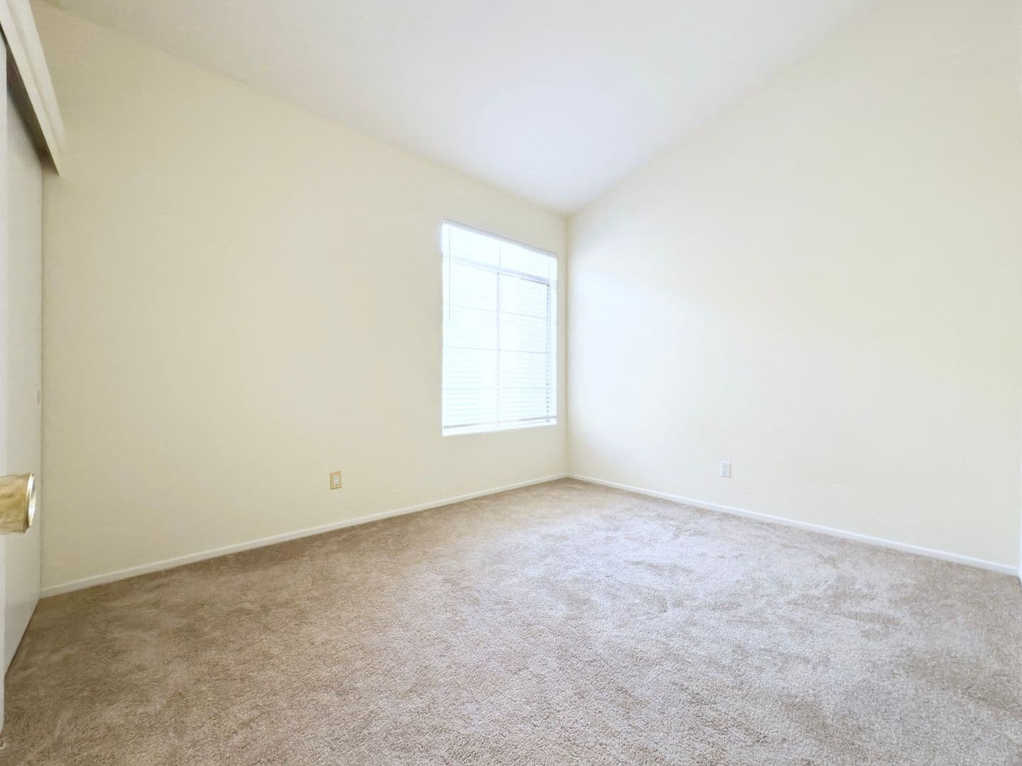 Oceanside Condo: 3436 Cameo Dr. Unit 72