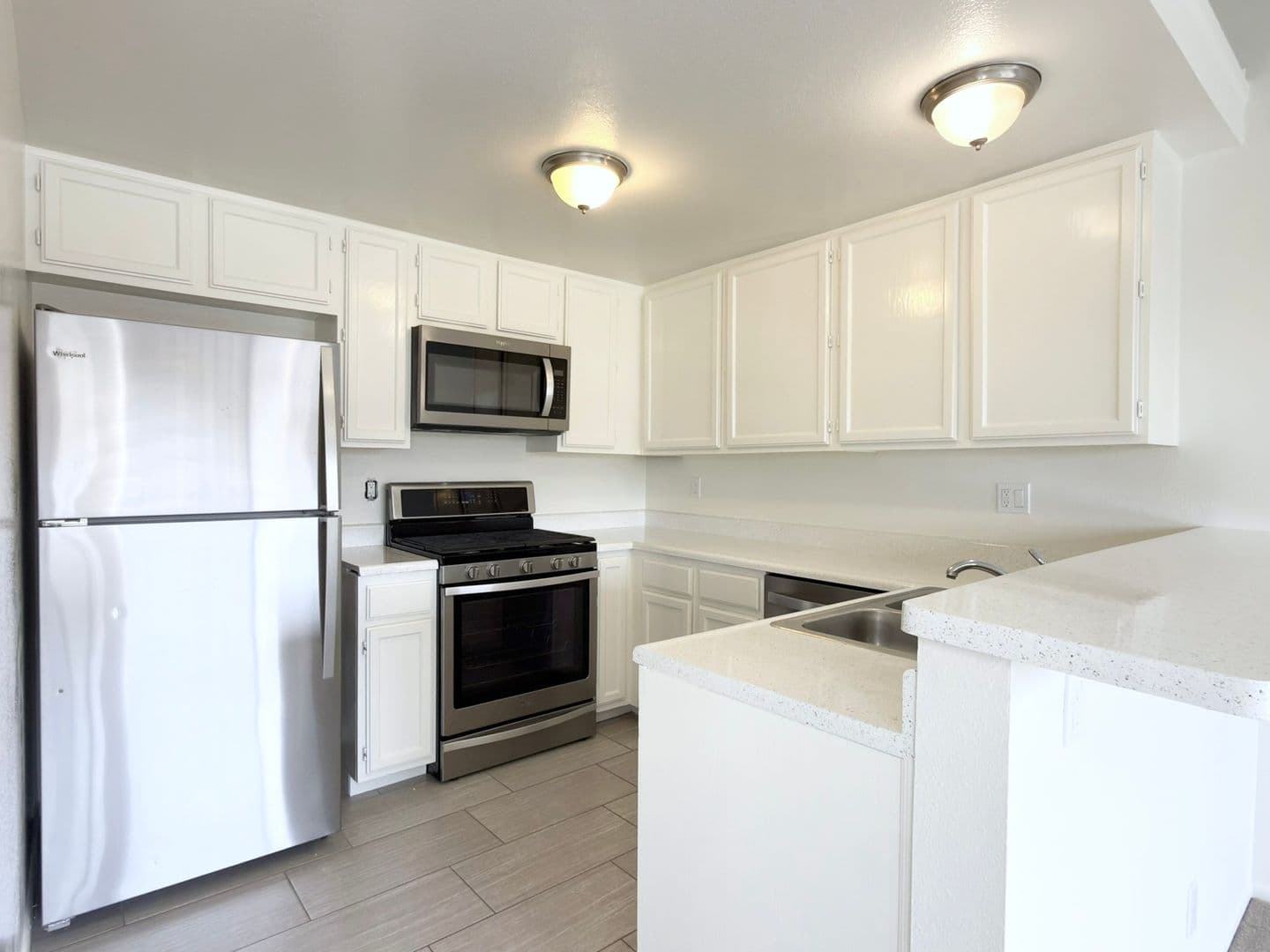 Carlsbad Townhome: 2941 Corte Diana