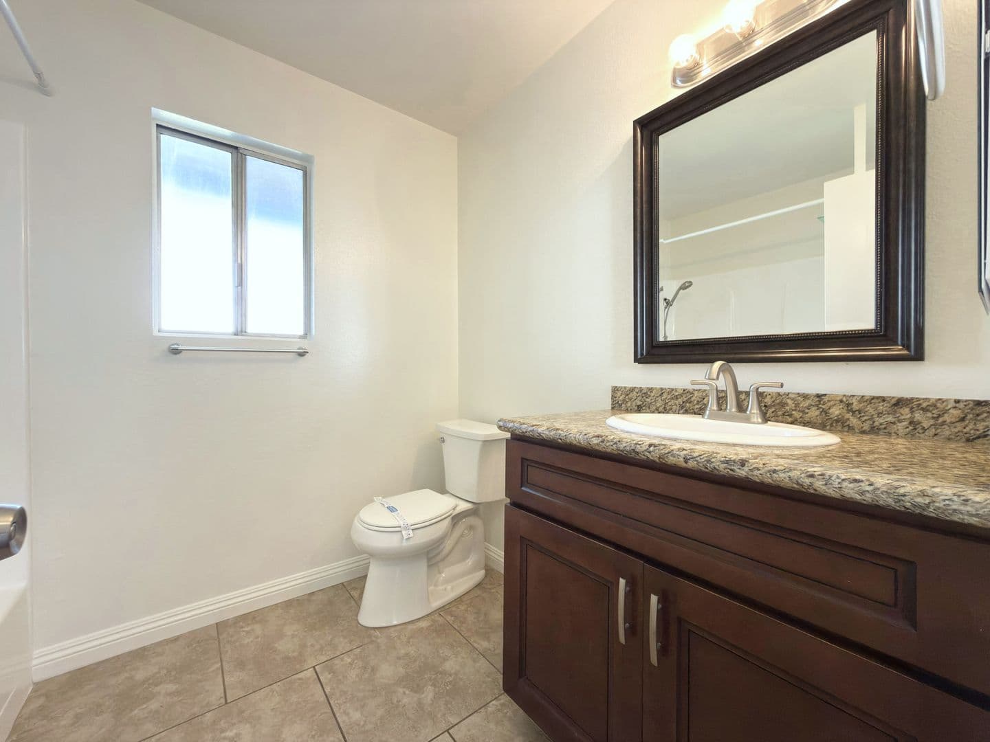 Oceanside Townhome: 2143 Via Esmarca
