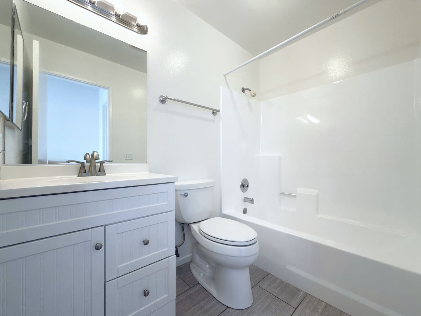 Carlsbad Townhome: 2941 Corte Diana