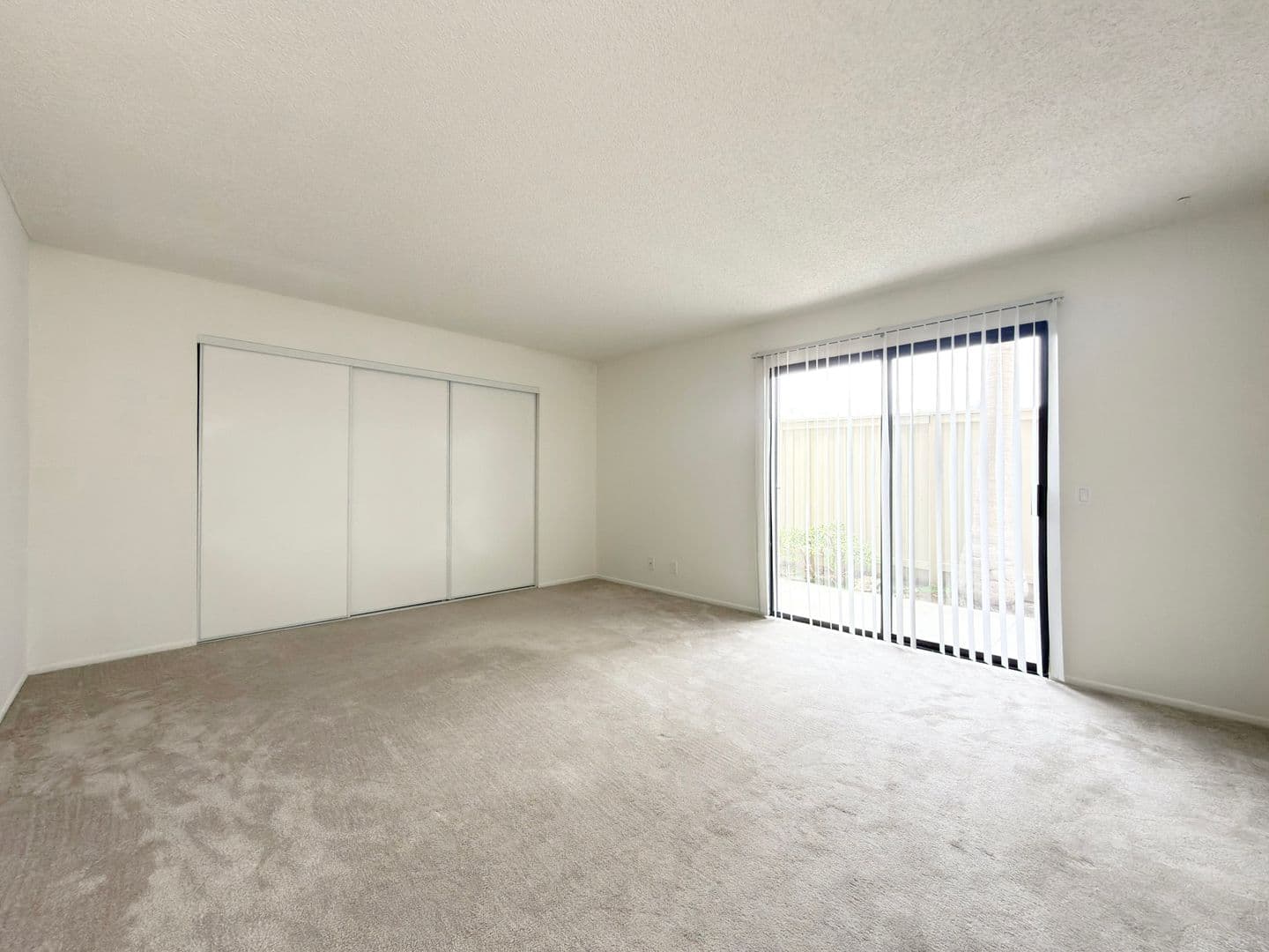 Carlsbad Townhome: 2941 Corte Diana