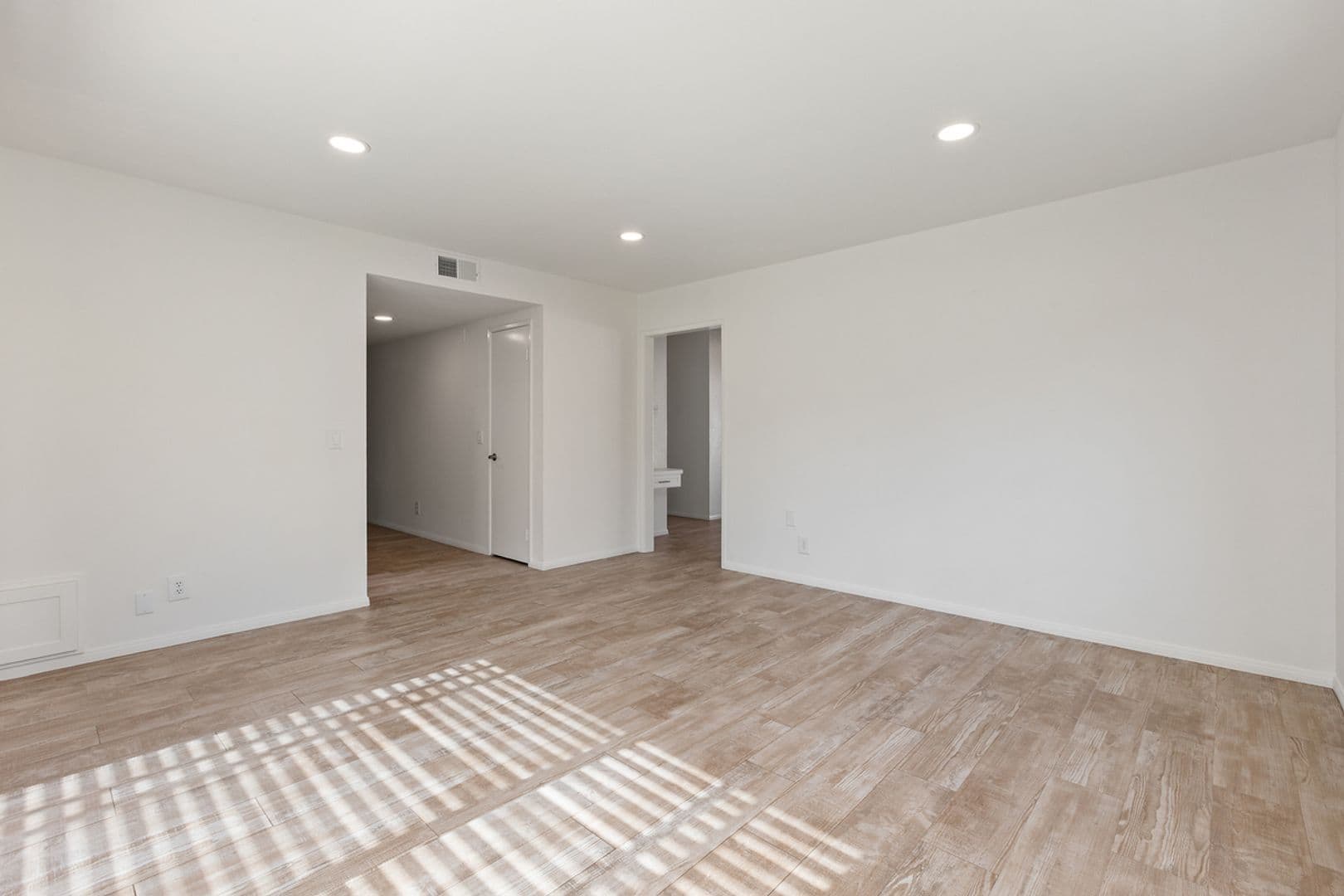Carlsbad House: 3250 Westwood Drive