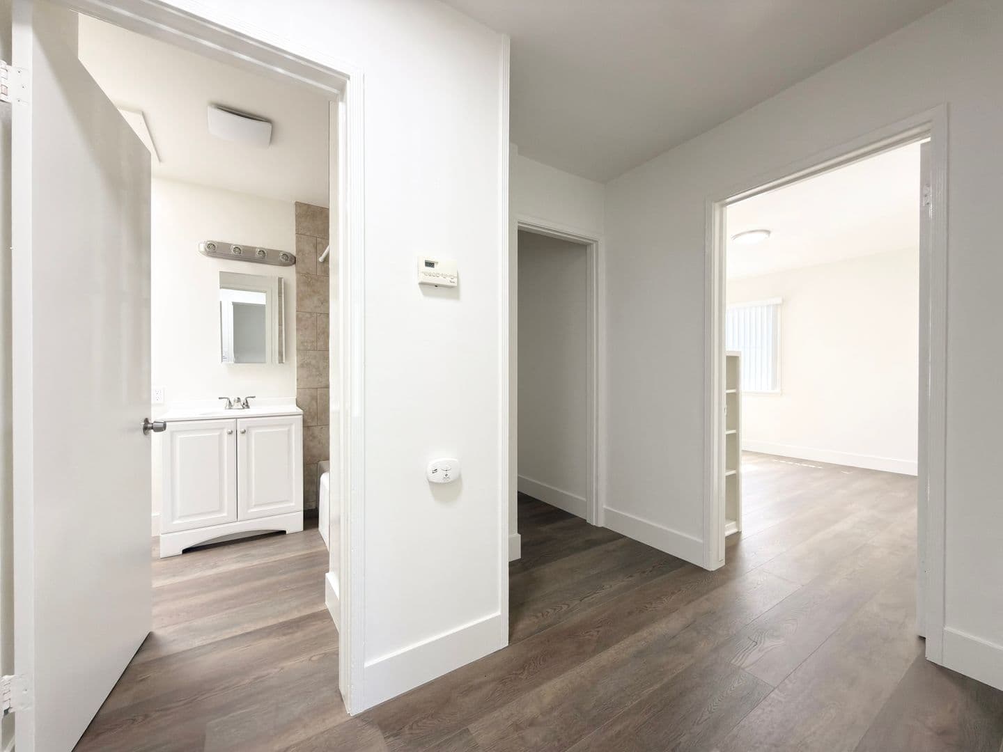 Vista Townhome: 127 E. Connecticut Avenue