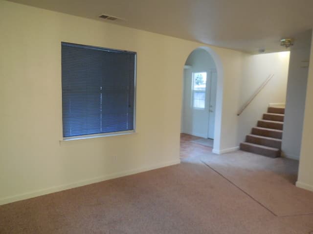 Shasta Lake City House: 1711 El Paso Street