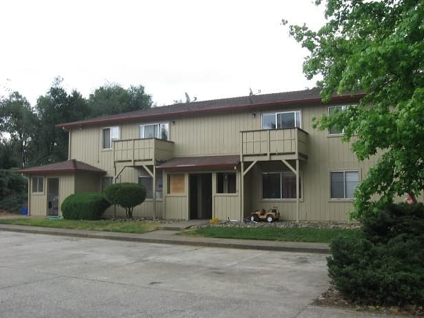 Redding Apartment: 1717 Bramble Place
