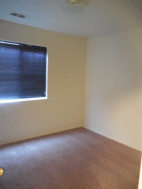 Shasta Lake City House: 1711 El Paso Street