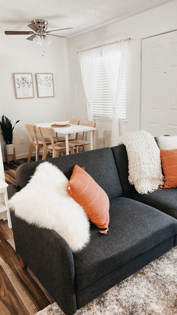 Redding Apartment: 261 Boulder Creek Drive