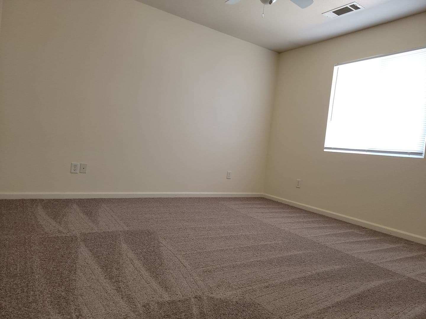 Anderson Apartment: 2600 Shady Ln