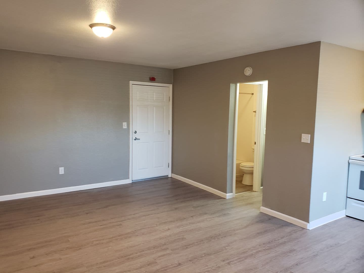 Redding Apartment: 4660 Westside Road