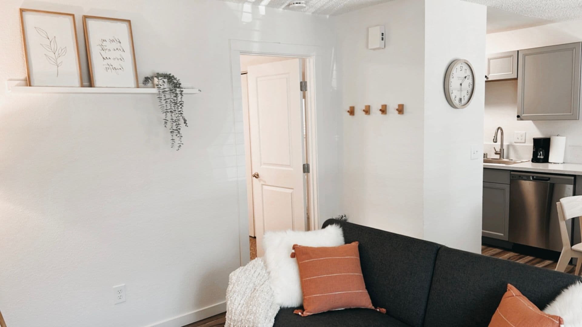 Redding Apartment: 261 Boulder Creek Drive