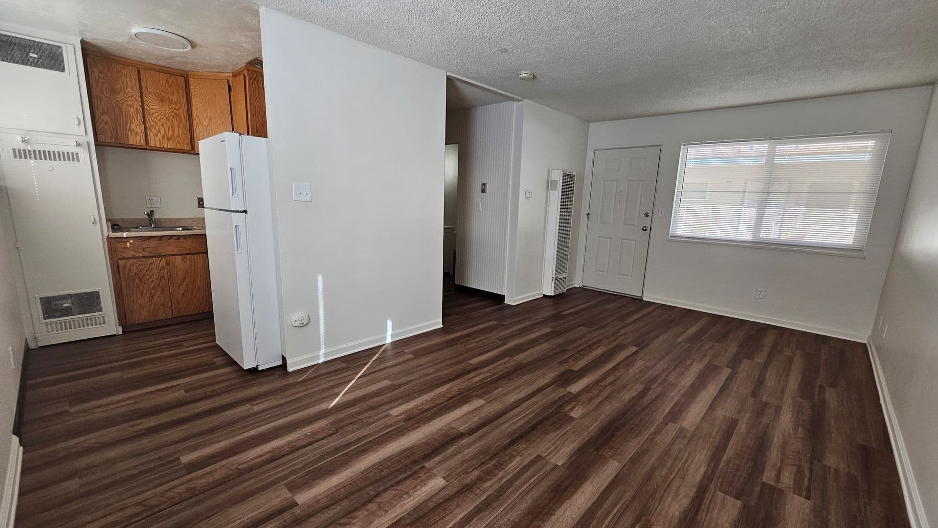 Redding Apartment: 1365 Magnolia Ave  - 23