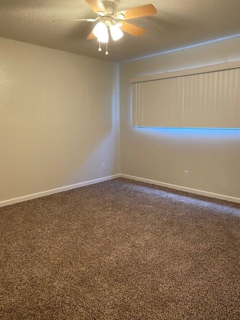Redding Apartment: 1050, 1070, 1090 Continental Street