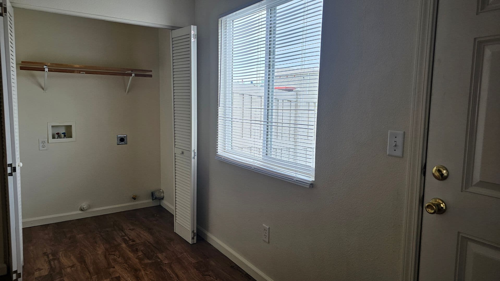 Anderson Apartment: 2600 Shady Ln
