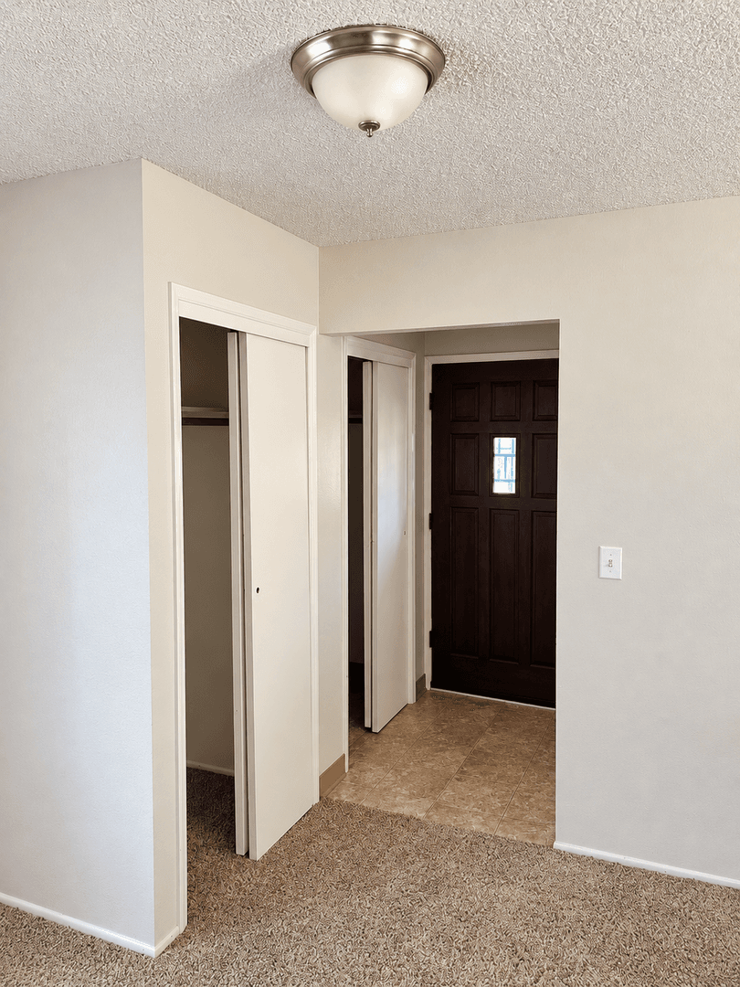 Redding Apartment: 1047-1067 Liberty Street