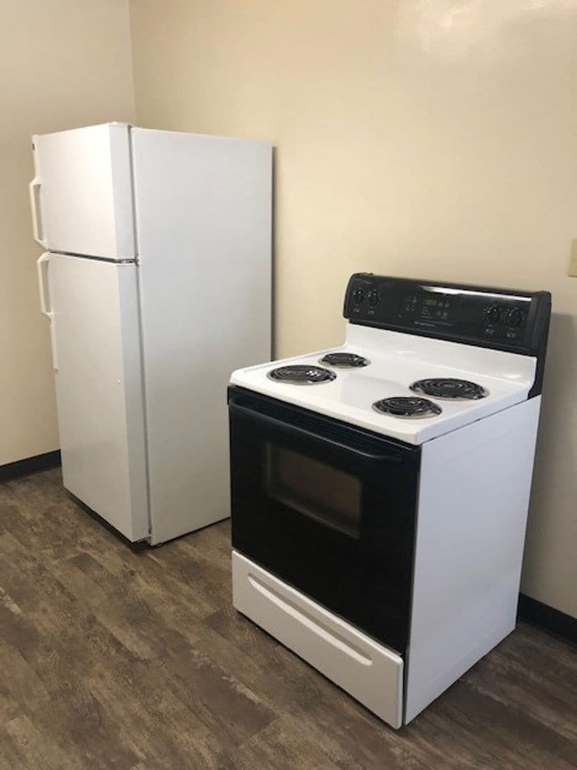 Redding Apartment: 2190-2280 Athens Avenue