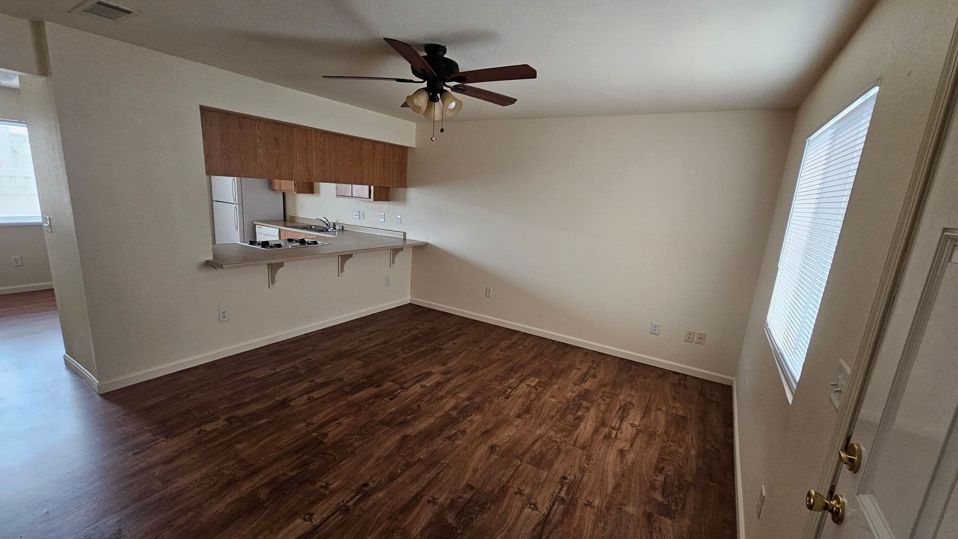 Anderson Apartment: 2600 Shady Ln