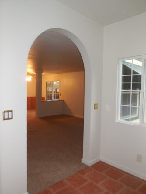 Shasta Lake City House: 1711 El Paso Street
