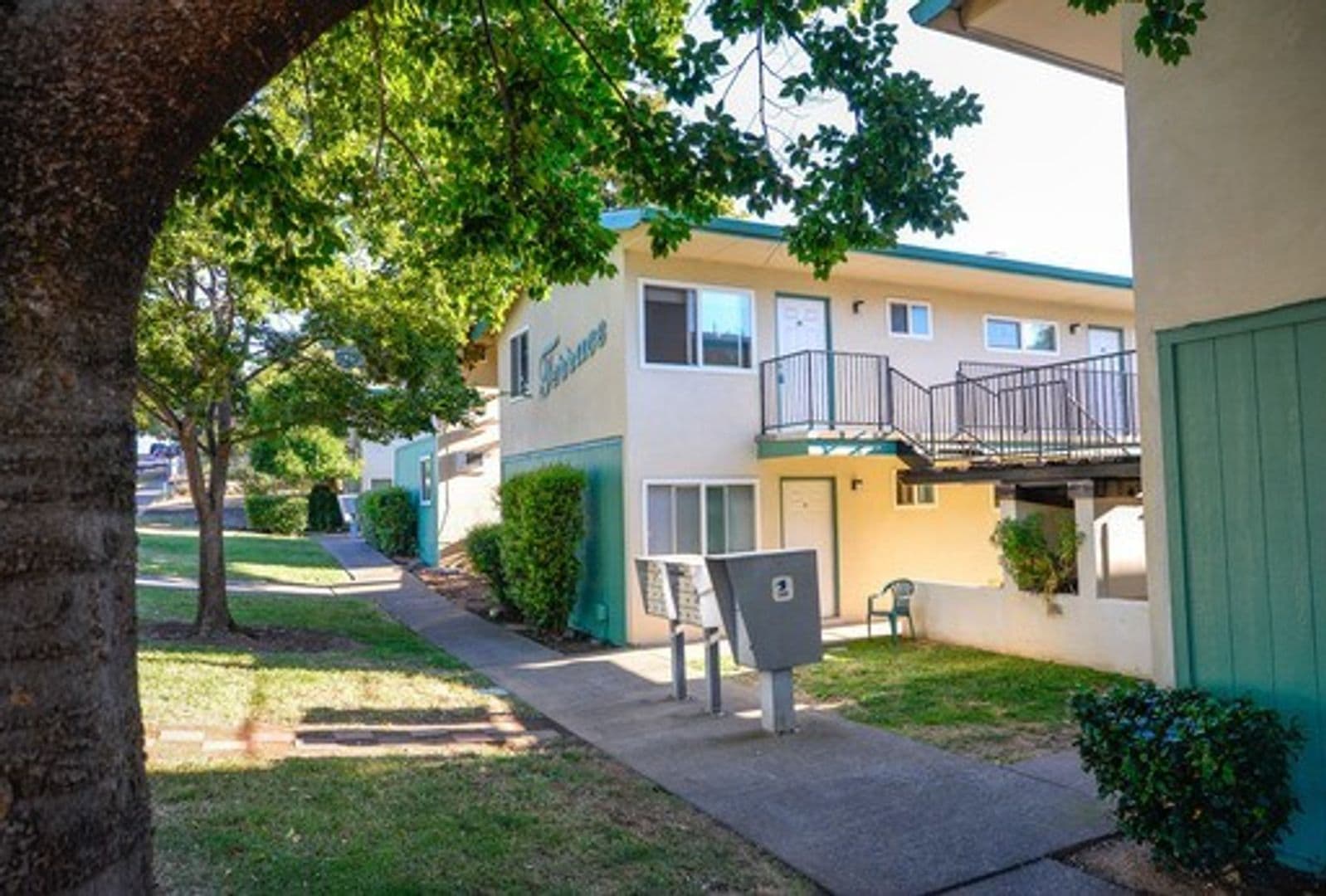 Redding Apartment: 1365 Magnolia Ave  - 23