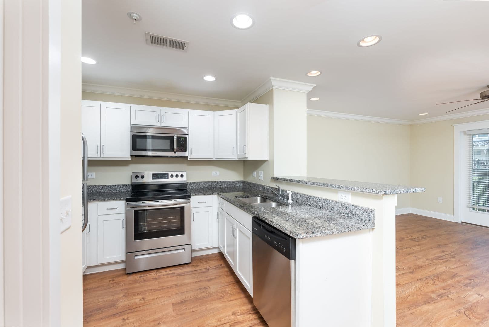 Charlottesville Apartment: 1720 Treetop Dr