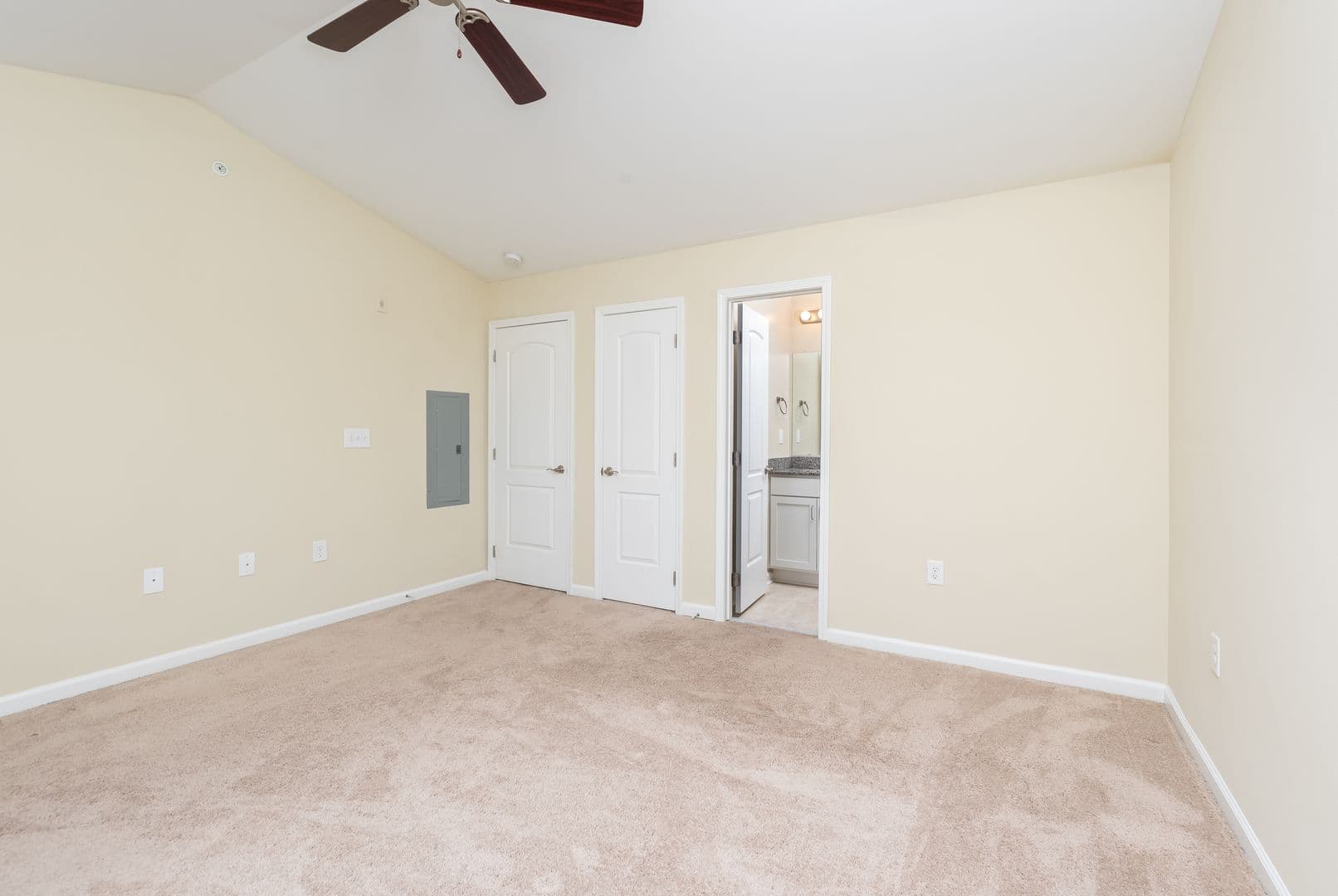 Charlottesville Apartment: 1720 Treetop Dr