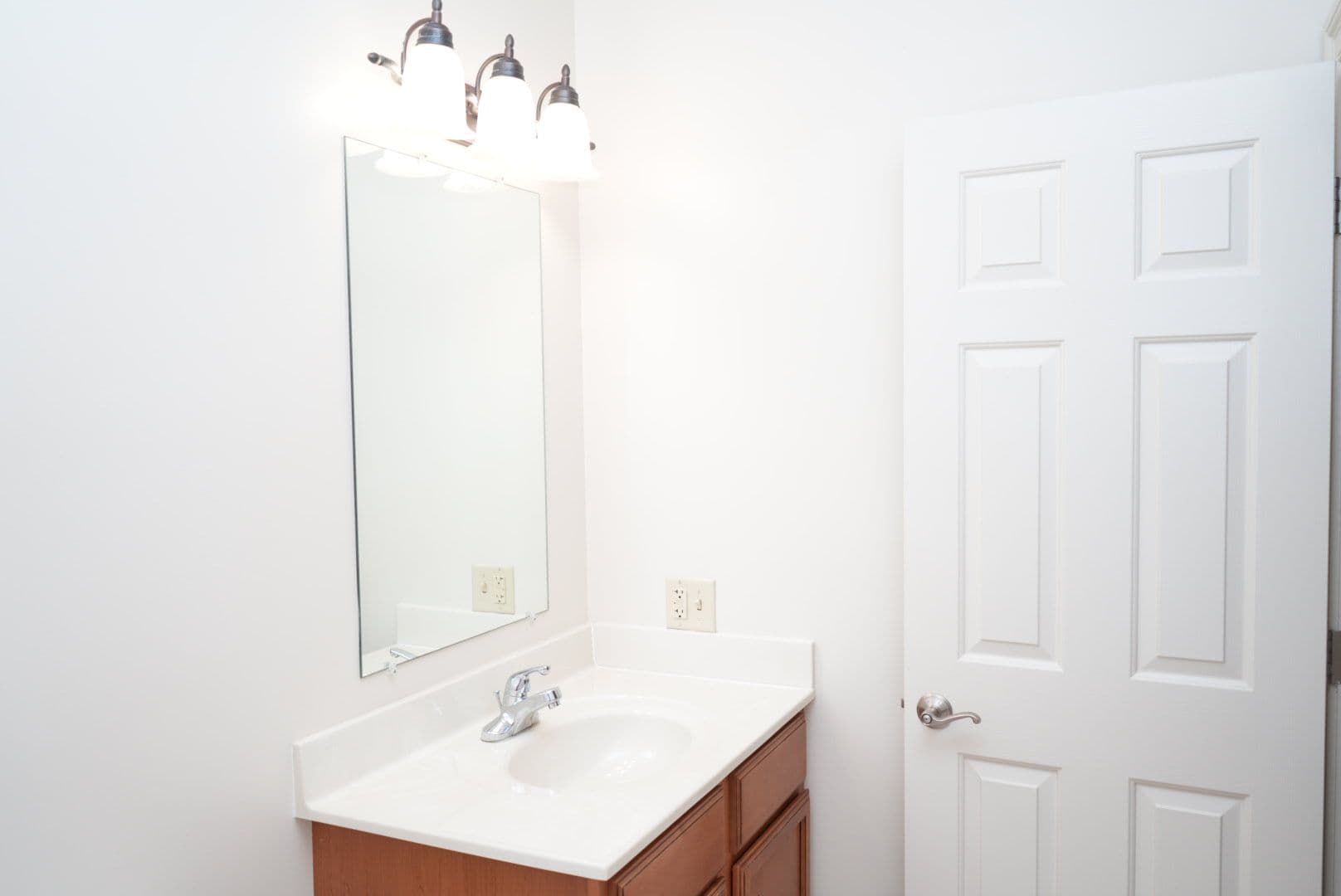 Crozet Apartment: Golf Drive