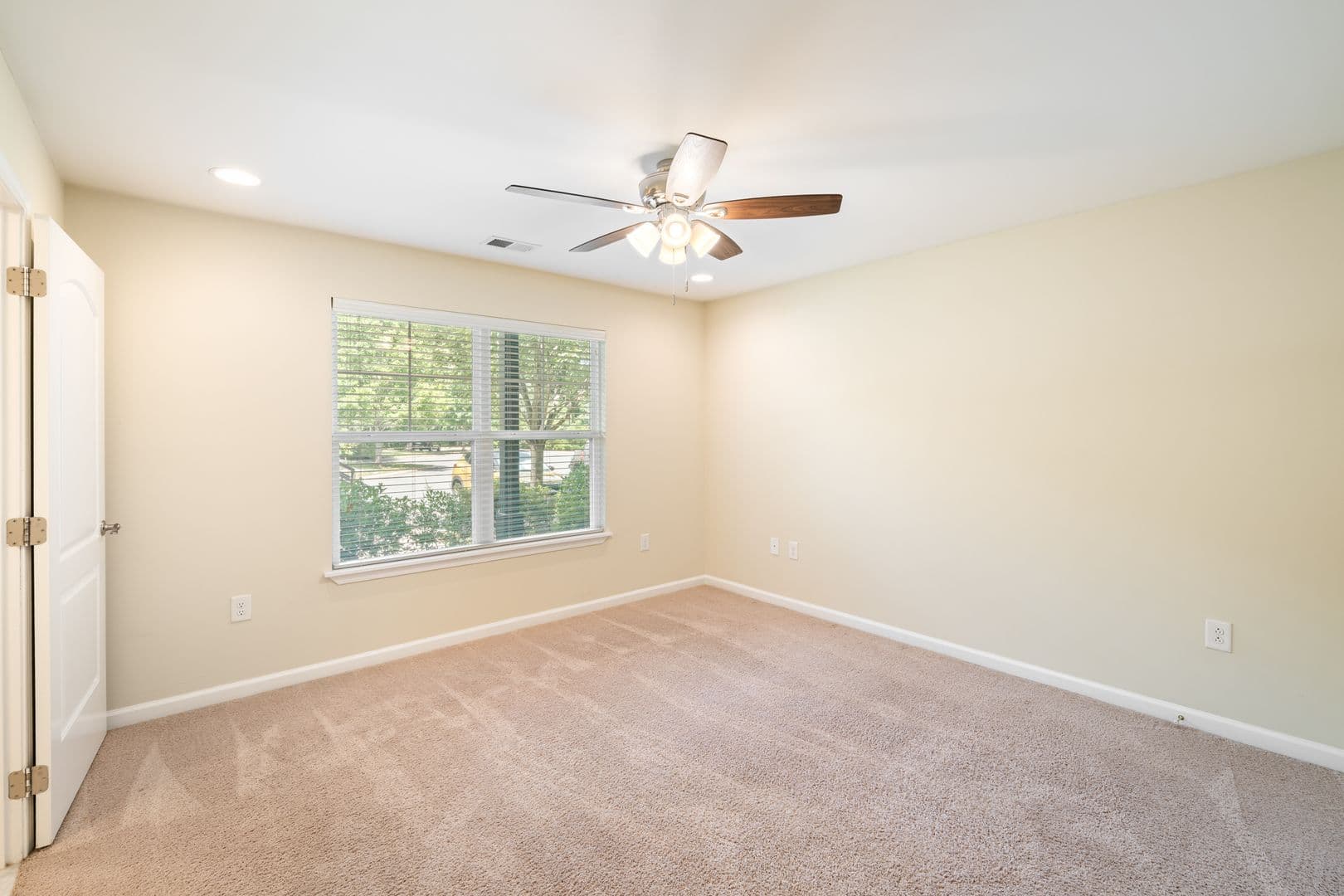 Charlottesville Apartment: 1720 Treetop Dr